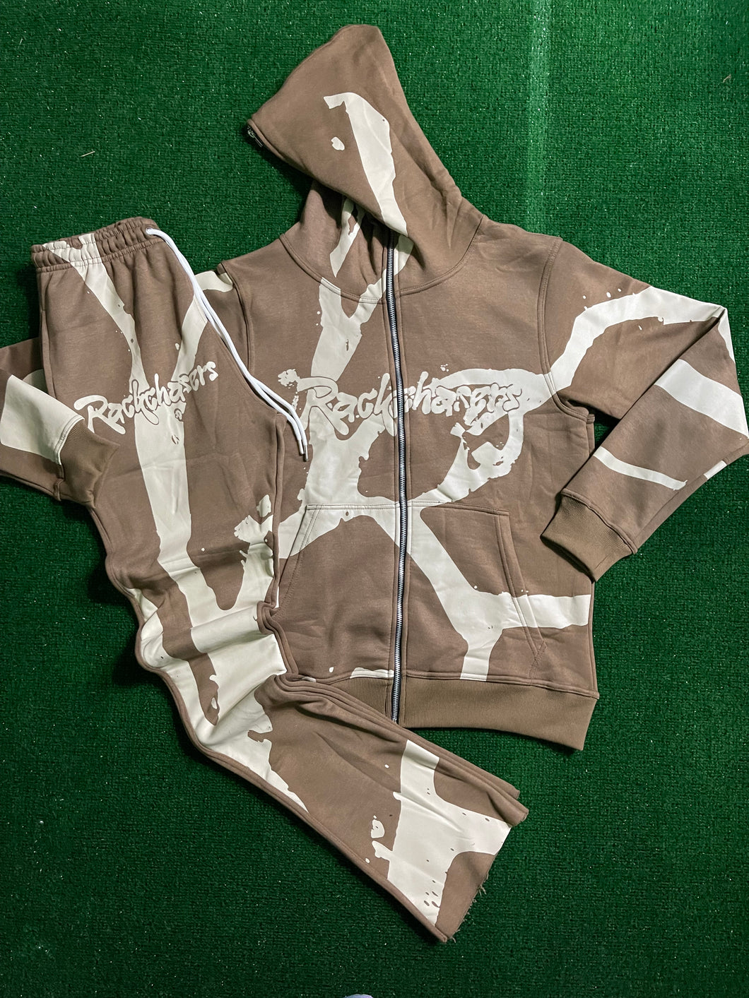 Rackchasers tracksuit Brown